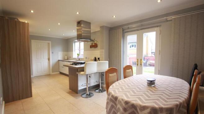 Dining Kitchen