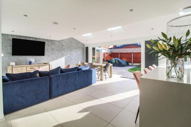 Kitchen/Family Room