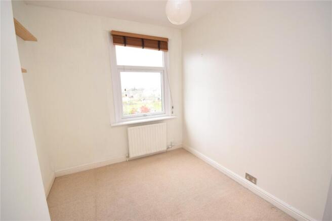 3 bed Terraced to rent Image 10