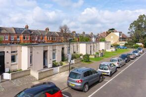 7, Lyncott Crescent, London SW4 0AE