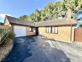 4, Columbine Close, Christchurch BH23 4UB