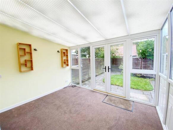 Conservatory pic 1.jpg