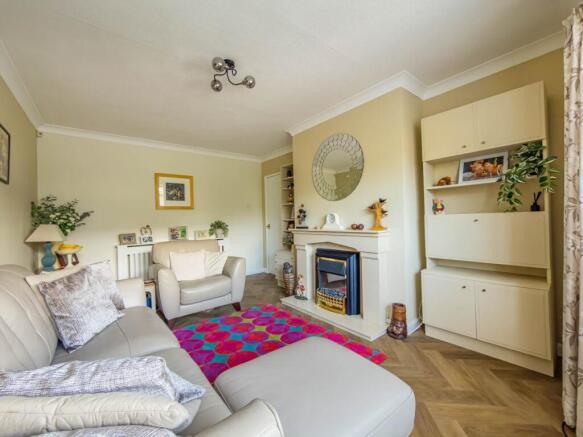 2 bed Bungalow for sale Image 4
