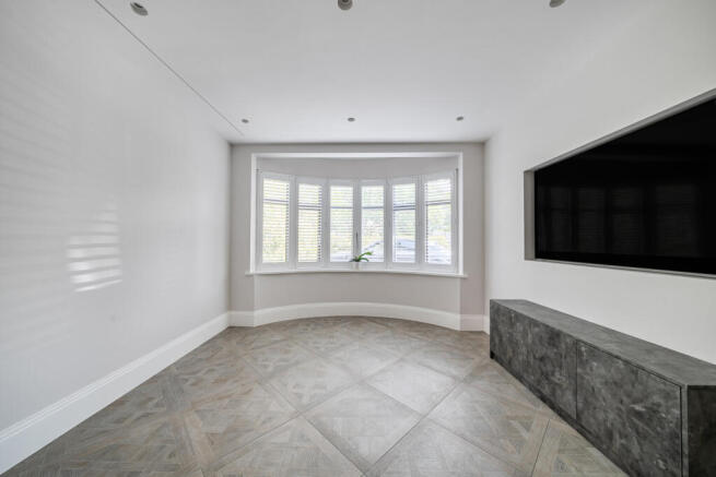 1304645-2-6849c2d...