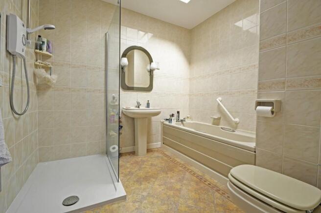 Photo 9