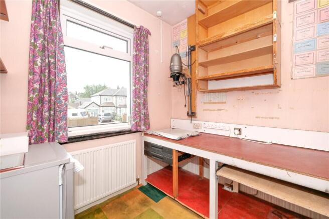 3 bed Semi-Detached for sale Image 11