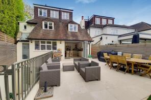 35, Parke Road, Barnes, London SW13 9NJ