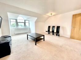 10, Buttery Mews, London N14 7DF