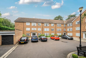 5, Myrtleside Close, Northwood HA6 2XQ