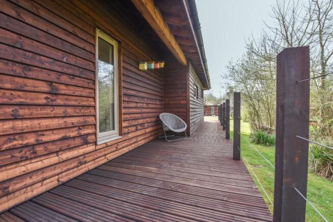 Wrap-around Deck