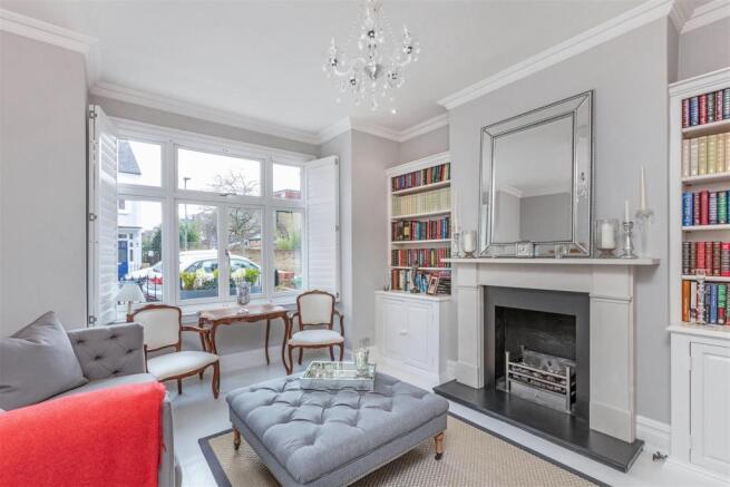 19301_101_grosvenor_avenue1.jpg