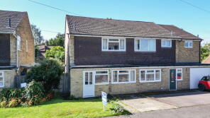 4, The Chestnuts, Hawkhurst, Cranbrook TN18 4NG