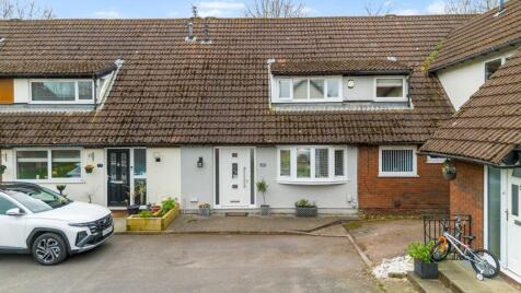 Nansen Close, Old Hall, WA5