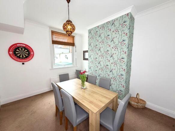 3 bed Terraced for sale Image 6