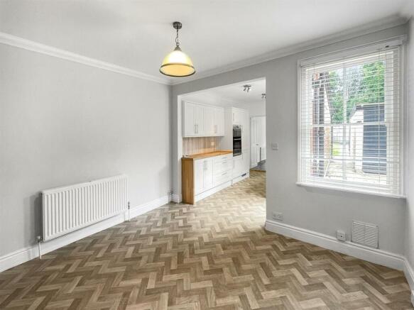 Dining Room 2.jpg