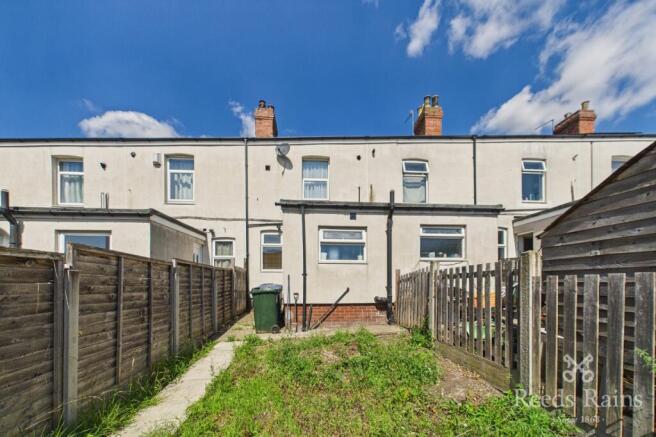 2 bed Terraced for sale Image 7