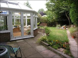 Side garden