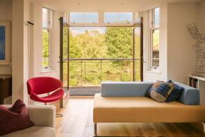 Flat 17, Osprey House, Lower Square, Isleworth TW7 6XJ