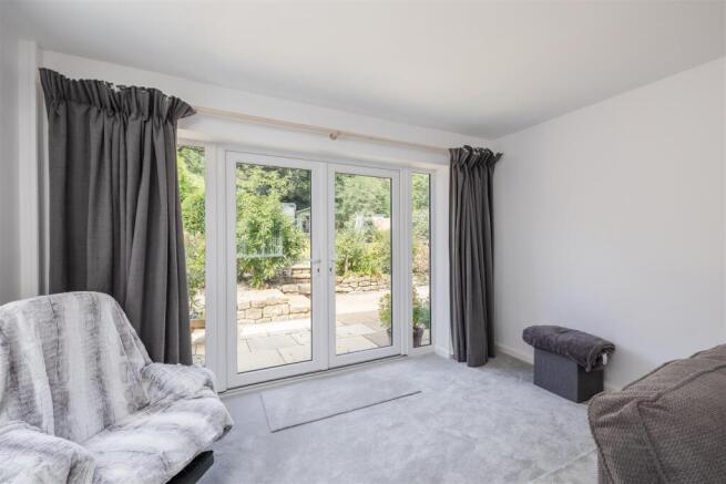 3 bed House for sale Image 11