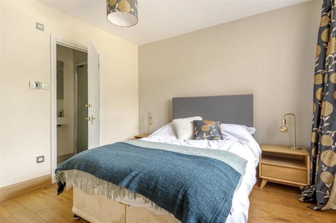 Bedroom 2 & ensuit.jpg