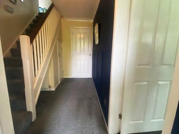 hallway 2m.jpg