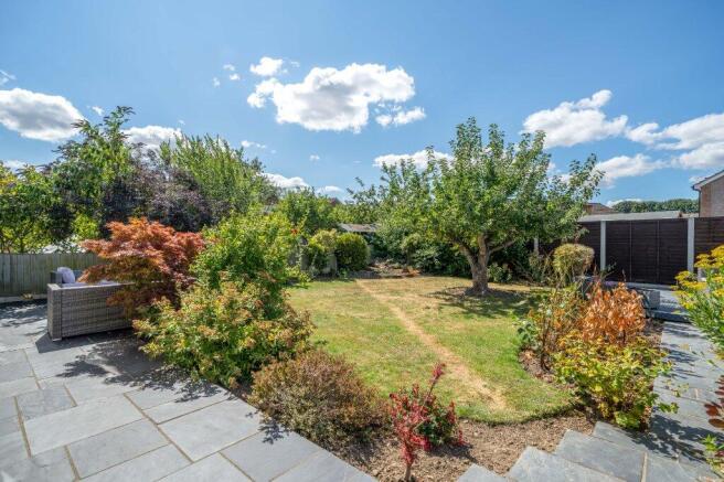 4 bed Detached for sale Image 8