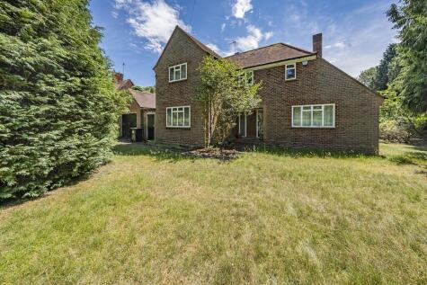 South Drive, Beaconsfield