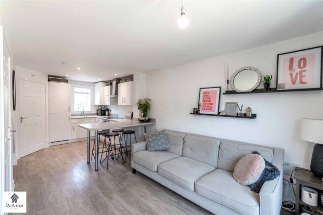 2 bed Semi-Detached for sale Image 5