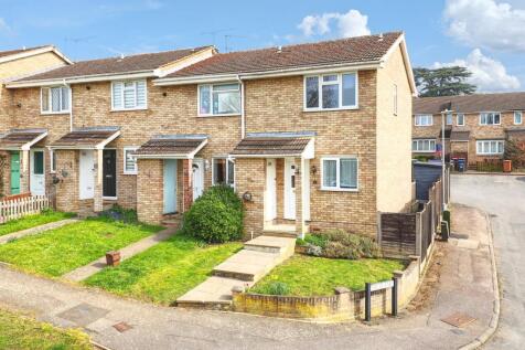 The Blanes, Ware, SG12