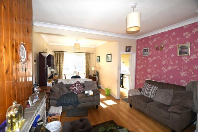 Ingleton Road, London photo 2