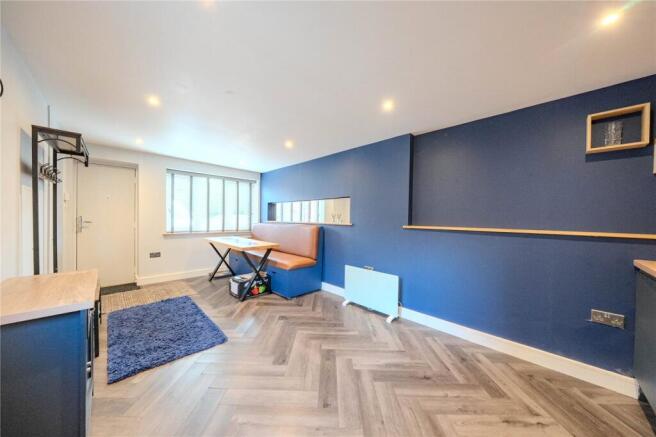 2 bed Semi-Detached for sale Image 11