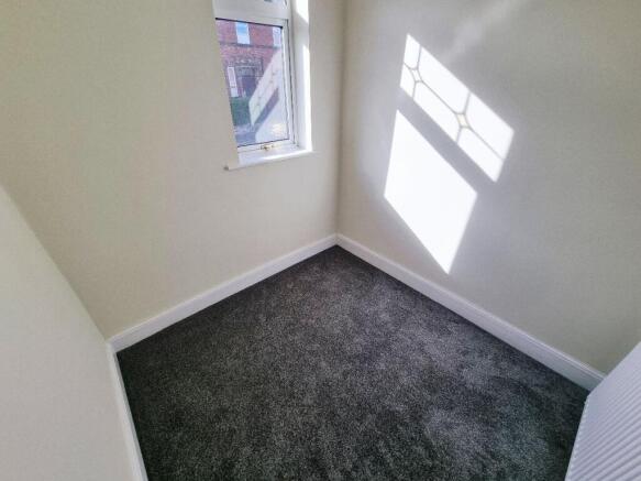 3 bed Semi-Detached to rent Image 11