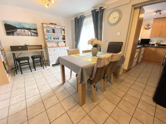 Dining Room/ Kitchen