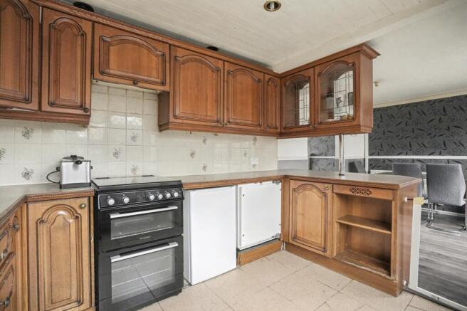 3 bed Terraced for sale Image 7