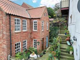 2, Hydings Yard, Bagdale, Whitby YO21 1QL