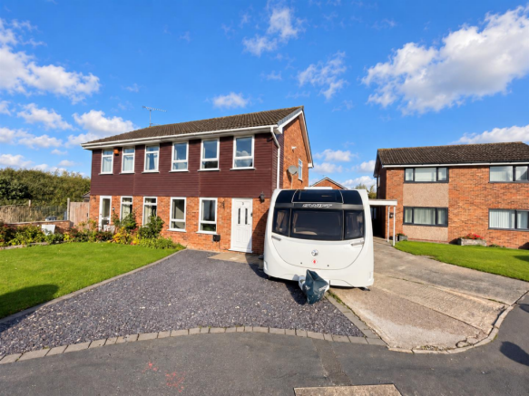 3-bed semi-detached on Marlston Avenue, Wirral, £250,000