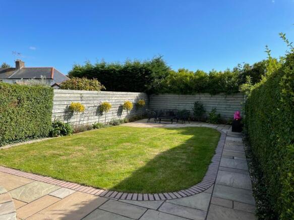 garden.jpg