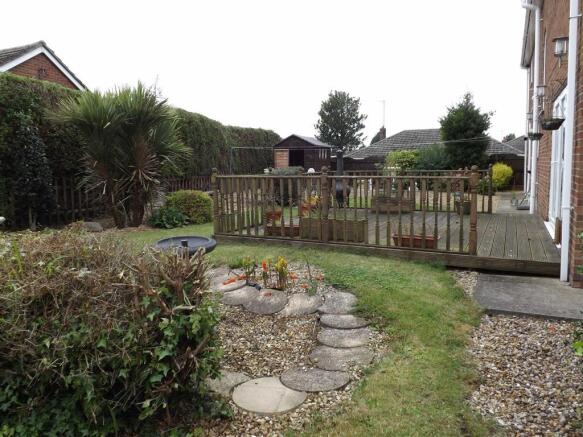 Photo 16