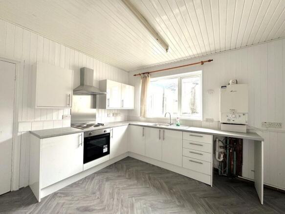 Kitchen (1)