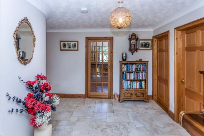 Hallway with curved