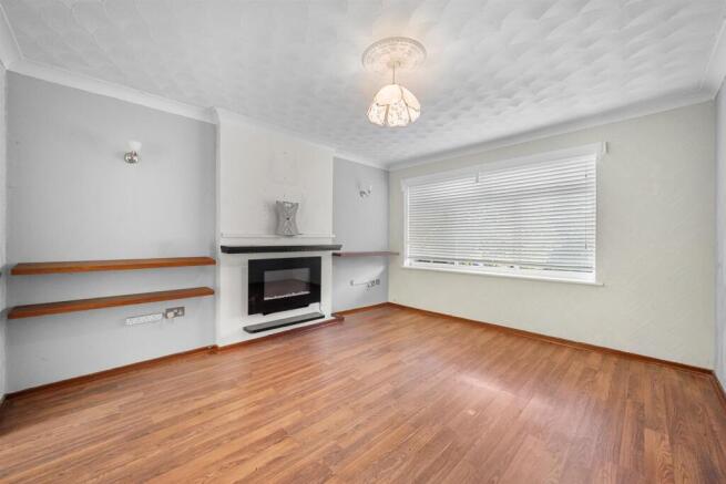 Living Room.jpg