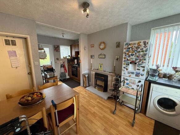 3 bed Terraced for sale Image 5