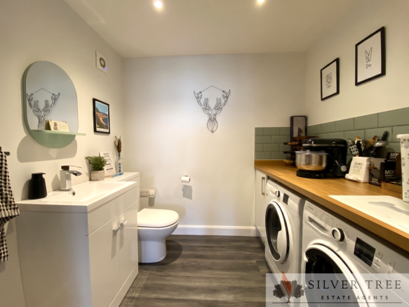 3 bed Detached for sale Image 7