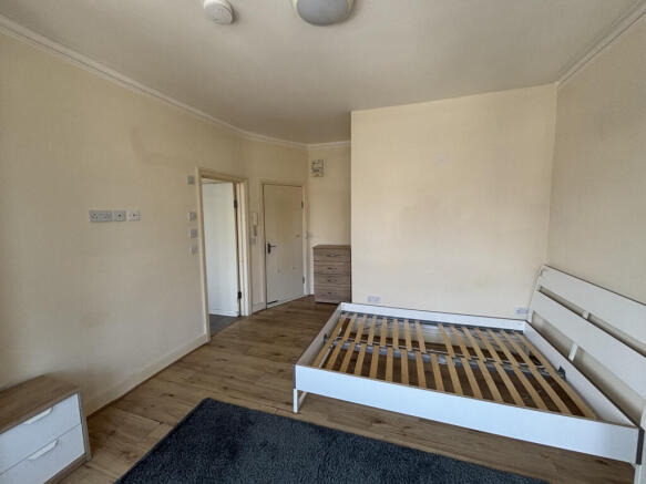 an en suite first floor room