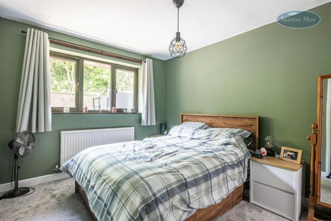 3 bed Bungalow for sale Image 8