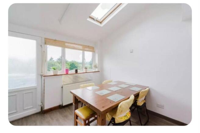 2 bed Terraced for sale Image 9