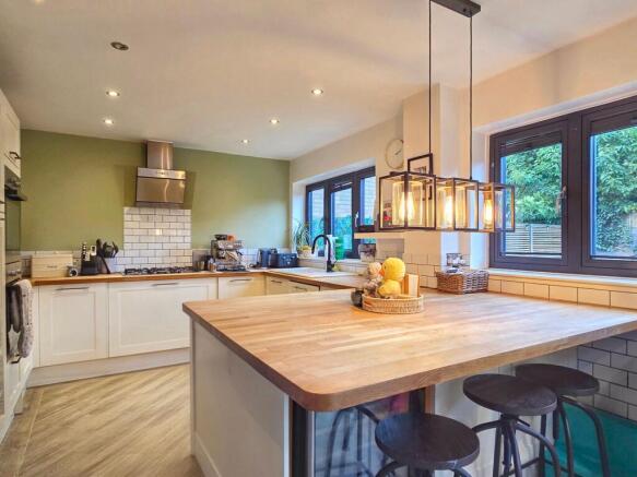 Russell Drive, Ampthill, Bedfordshire, MK45 photo 4
