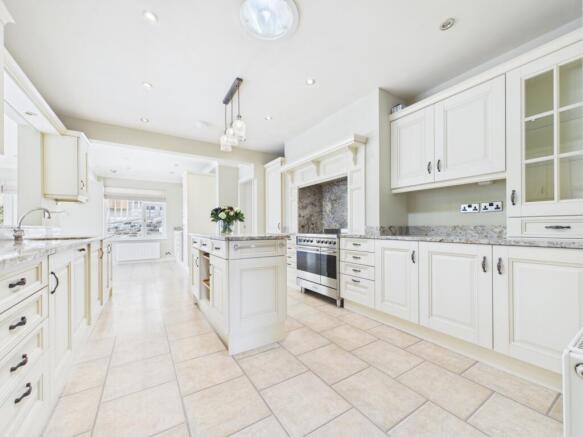 3- Rob Hammond EweMove Pontefract