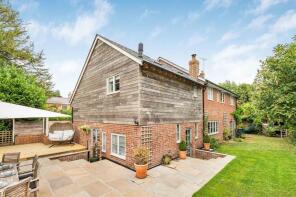 Snowdrop House, Havering Lane, Pewsey SN9 5LJ