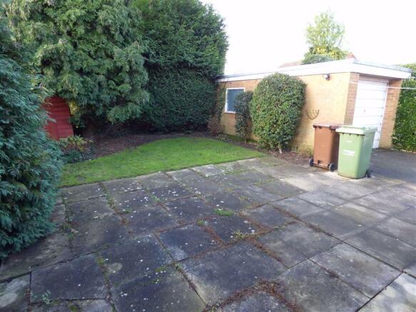 Photo 6